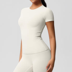 Set di Leggings da <span class=keywords><strong>donna</strong></span> per Yoga a maniche corte Set di sport sportivi per Fitness e <span class=keywords><strong>palestra</strong></span> all'ingrosso Set di Yoga con tasche 2025 abbigliamento sportivo - Product Image 6