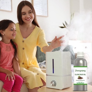 Fornitori <span class=keywords><strong>di</strong></span> Oli Essenziali all'Ingrosso, Oli Essenziali Puri al 100% Naturali e Biologici per Cura dei Capelli e della Pelle, <span class=keywords><strong>Olio</strong></span> <span class=keywords><strong>Essenziale</strong></span> <span class=keywords><strong>di</strong></span> Bocciolo <span class=keywords><strong>di</strong></span> <span class=keywords><strong>Chiodi</strong></span> <span class=keywords><strong>di</strong></span> <span class=keywords><strong>Garofano</strong></span> - Product Image 6
