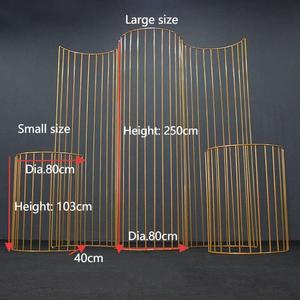Dekorasi Pernikahan untuk Latar Panggung Resepsi, Ornamen Dekoratif, Layar Besi Setengah Lingkaran Berbentuk Lengkung dengan Garis - Product Image 5