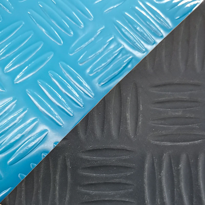 พื้นพีวีซี