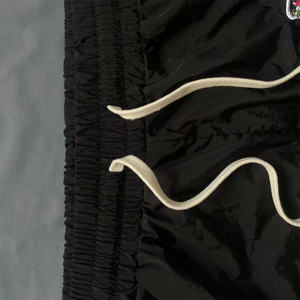 Celana pendek berlian bordir emosi campuran celana pendek merek hitam pria - Product Image 6