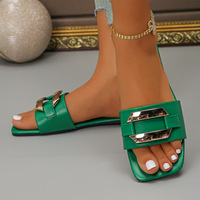 Chaussons d'intérieur pour femmes, tongs de plage, sandales de Noël personnalisées, vente en gros de chaussons de haute qualité pour hôtels et maisons