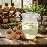 Aceite de Nuez Moscada Destilado al Vapor de Alta Pureza Premium Aroma Atsiri Indonesia con Aroma Cálido y Especiado para Aplicaciones Culinarias