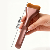 Pinceau de maquillage le plus vendu : Pinceau correcteur en forme de langue à tête plate non absorbante, en poils synthétiques
