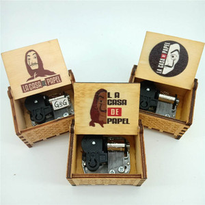 Wholesale Wooden Caja Musical Wind Up Music Box Bella Ciao