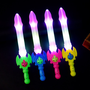 <span class=keywords><strong>Jouet</strong></span> de couteau de <span class=keywords><strong>requin</strong></span> d'épée à induction LED lumineuse avec épée de pulvérisation de couleur de musique sonore pour les enfants - Product Image 6