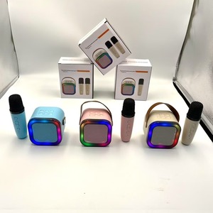 Bestverkochte Bluetooth-<span class=keywords><strong>speaker</strong></span> en microfoon, alles-<span class=keywords><strong>in</strong></span>-één <span class=keywords><strong>speaker</strong></span>, een karaoke-wonder, een draagbare draadloze <span class=keywords><strong>speaker</strong></span> met microfoon - Product Image 2