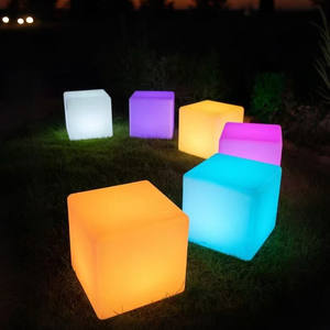Chaise cube LED en <span class=keywords><strong>vente</strong></span> chaude, rechargeable par USB avec télécommande, meubles décoratifs lumineux en PE, cube LED changeant <span class=keywords><strong>de</strong></span> couleur RVB - Product Image 3