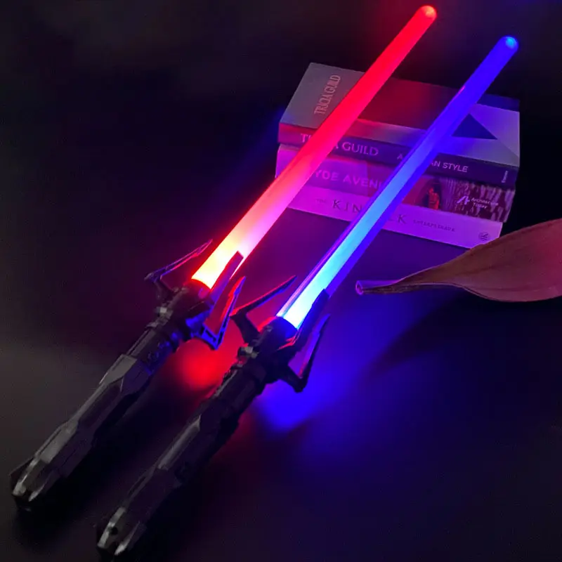 높은 품질 빛 세이버 어린이 다채로운 빛나는 빛 장난감 Led 깜박이 Lasersword 레이저 칼