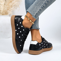 Baskets décontractées à pois pour femmes, à lacets, coupe basse, style rétro, semelle en caoutchouc, noir et blanc
