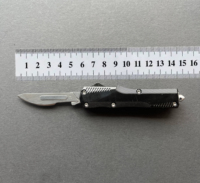 Lame d'aigle multi-scènes # Couteau pliant en acier à haute teneur en carbone 24, pointe tombante, manche en alliage de zinc à changement rapide, couteau utilitaire EDC pour le bureau
