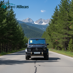 G63 AMG 4.0L V8 Turbo <span class=keywords><strong>4MATIC</strong></span> 3 blocages de différentiel Luxe 5 places Haute performance Véhicule tout-terrain R20 Cuir foncé gauche - Product Image 1
