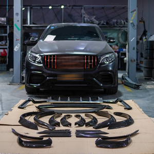 Accessoires de pièces de voiture automobiles kit de carrosserie en fibre de carbone pour <span class=keywords><strong>mercedes</strong></span> <span class=keywords><strong>benz</strong></span> <span class=keywords><strong>glc</strong></span> classe <span class=keywords><strong>amg</strong></span> glc63 coupé - Product Image 1