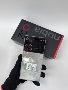 Teléfono para Juegos Nubia Z60 Ultra Original Desbloqueado 16+512GB A+ ROM Global Snapdragon 8 Gen 3 Pantalla AMOLED de 6.8 Pulgadas 6000mAh 5G - Product Image 1
