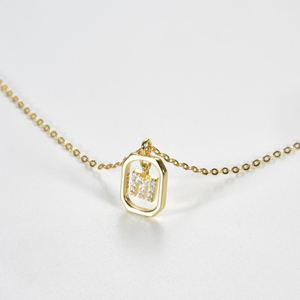 Collier pendentif lettre alphabet en argent sterling 925 plaqué or pour femme, idéal pour cadeaux et fêtes (vente en gros) - Product Image 3