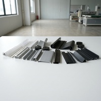 Profilé de construction léger en PVC extrudé écologique et durable pour rail de plafond et rail de rideau