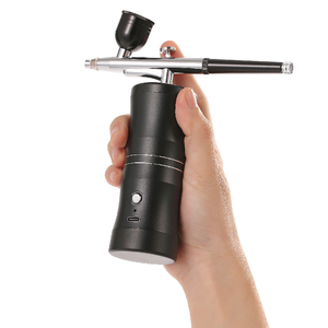 Home Fairy Instrument d'injection d'oxygène à haute pression Rajeunissement de la peau et réapprovisionnement en eau Brume hydratante pour le visage pour les voitures - Product Image 4