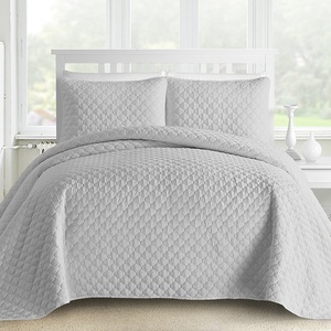 Colcha de microfibra para cama, manta fina acolchada para hotel - Product Image 1