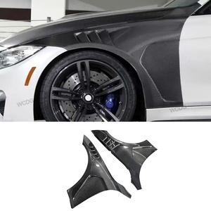 Para BMW Serie 4 F82 M4 F80 <span class=keywords><strong>M3</strong></span> <span class=keywords><strong>2015</strong></span>+ Nuevo Guardabarros Delantero de Fibra de Carbono con Ventilación, Cubierta de Guardabarros, Pieza de Carrocería, Kit de Carrocería - Product Image 1