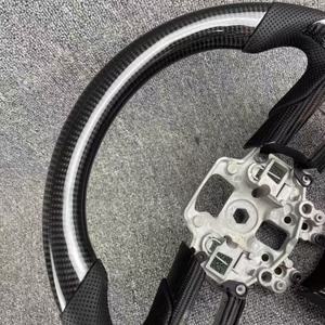 Volants en fibre de carbone véritable forgée adaptés aux voitures <span class=keywords><strong>Ford</strong></span> <span class=keywords><strong>Mustang</strong></span> <span class=keywords><strong>GT</strong></span> Vente directe d'usine de style course - Product Image 5
