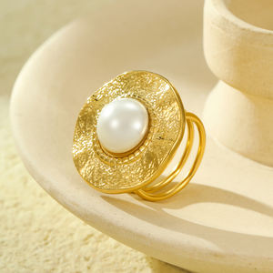 Anillo para Pañuelo de Acero Inoxidable Pequeño Unisex Shelly Classic Wedding, Chapado en Oro de 18K, Textura Martillada, Hebilla Convertible para Pañuelo - Product Image 4