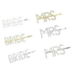 Venta caliente BRIDE Letter Bobby Pins MRS LETTER Pinzas para el cabello Crystal Rhinestones Pearl Bride Letter Horquillas para el cabello Accesorios nupciales para el cabello - Product Image 1