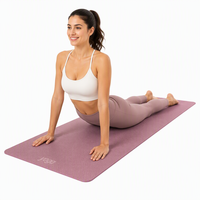 Özel Boyutlu TPE Yoga Matı 6mm Kalınlığında Kaymaz Katlanabilir Çevre Dostu Su Geçirmez Sıcak Yoga Pilates Egzersiz Malzemesi