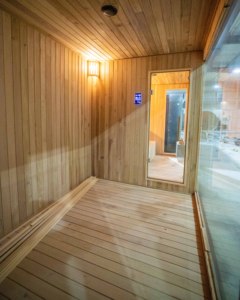 Cabine de sauna extérieure <span class=keywords><strong>en</strong></span> bois massif de cèdre rouge de qualité supérieure Boyce |   Chauffage infrarouge au carbone au design moderne <span class=keywords><strong>en</strong></span> bois pour villa, style nord-américain - Product Image 5