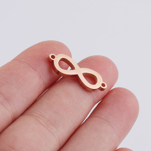 Ciondolo <span class=keywords><strong>Infinito</strong></span> Placcato Oro 18K all'Ingrosso, Stile Classico per Bambini, in Acciaio Inossidabile per Creazione di Braccialetti e Gioielli Permanenti - Product Image 4