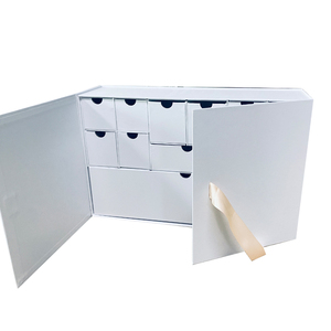Boîte <span class=keywords><strong>de</strong></span> <span class=keywords><strong>calendrier</strong></span> <span class=keywords><strong>de</strong></span> <span class=keywords><strong>l</strong></span>'<span class=keywords><strong>avent</strong></span> en carton <span class=keywords><strong>de</strong></span> luxe personnalisée, doublure en éponge, finition UV, 6 mm, recyclable, fermeture magnétique, emballage cadeau vide - Product Image 3