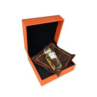 Usine de Guangzhou Vente en gros de nouveaux matériaux Boîte d'échantillons de parfum à bon prix