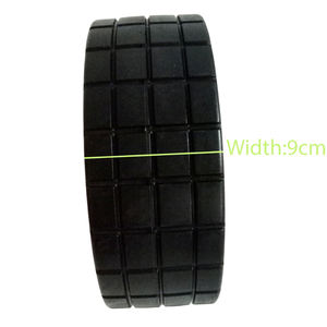 Chariot de plage pour la voile en extérieur Roues de sable en PU solide de 10 ''Remorque <span class=keywords><strong>pneumatique</strong></span> pour <span class=keywords><strong>kayak</strong></span> Chariot à pneus en mousse de polyuréthane OEM ODM - Product Image 6