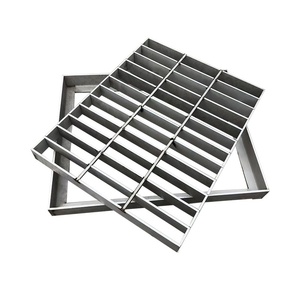 <span class=keywords><strong>Grille</strong></span> d'eau moderne en acier inoxydable pour l'extérieur <span class=keywords><strong>Grille</strong></span> d'égouttage <span class=keywords><strong>Grille</strong></span> d'égout Couvercle de gouttière avec design élégant - Product Image 1