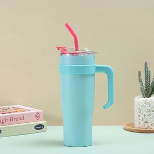 Vaso Térmico de Acero Inoxidable de 40oz Ice Bully con Asa, Tapa y Popote Antideslizante para Viajes en Coche, Diseño Personalizado ODM - Product Image 3