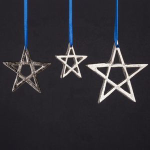 Ornement d'étoile personnalisé en métal pour arbre de Noël, artisanat direct usine, éco-responsable, durable, en aluminium - Product Image 1