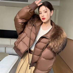 Inverno Puffer Parka W/vera pelliccia di volpe naturale - Product Image 3