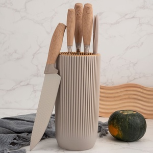 Juego de Cuchillos de Cocina Profesionales de Alta Calidad de 6 Piezas, Juego de Cuchillos de Cocina Antiadherentes con Bloque para Cuchillos Universal - Product Image 2