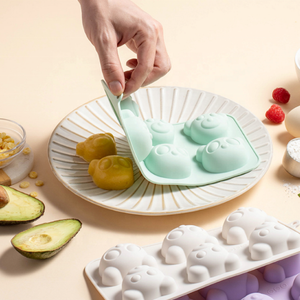 Molde de silicona DIY hecho a mano para el hogar, para alimentos de bebé, molde de silicona con forma de oso para hornear pasteles, bandeja para cubitos de hielo - Product Image 3