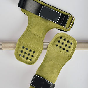 قفازات رفع الأثقال الجلدية المخصصة لعام 2024 مع شعار مخصص، واقي لليد والمعصم مع حزام، قفازات رياضية للصالة الرياضية - Product Image 1