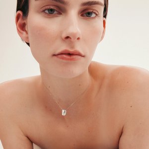 Pendentif élégant en moissanite et perle d'eau douce, style hip-hop, en argent sterling 925 plaqué or/argent, design étincelant - Product Image 1