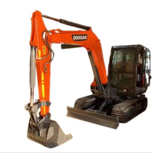 DOOSAN 55 DX55-9C mini pelle sur chenilles de haute qualité de 5 tonnes pour ferme pelleteuse de seconde main avec moteur pompe à engrenage utilisé pour la vente - Product Image 1