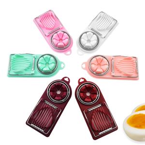 Coupeur et brouilleur d'œufs manuel en acier inoxydable portable 2 en 1 Outils à œufs de fantaisie pour la cuisine à domicile en stock - Product Image 1