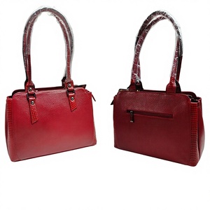 Bolso de hombro de lujo de cuero genuino para mujer, artesanía con correa ajustable para un estilo cómodo de uso diario de la India - Product Image 1
