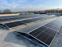 Système de fixation de panneaux solaires lestés pour toit plat
