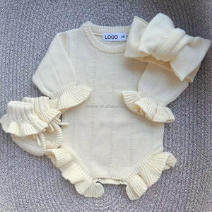 Tutina Classica per Neonati con Volant in Morbido Cotone 100% Lavorato a Maglia, Colore Giallo Burro, Abbigliamento Autunnale per Neonati - Product Image 1