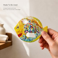 Décapsuleur aimanté en mélamine en forme de poisson tropical, souvenir pour les boutiques de cadeaux côtiers