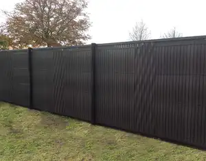 Installation facile clôture de jardin en bois composite bicolore meilleure que la clôture en pvc