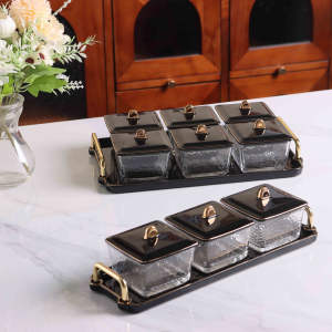 Ensemble d'assiettes à collation en céramique dorée de luxe avec récipients en verre décoratifs avec plateau peint à la main en or véritable - Product Image 5