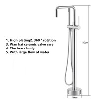 Robinet de baignoire thermostatique monocommande en laiton sur pied, finition chromée polie, design moderne pour appartement
