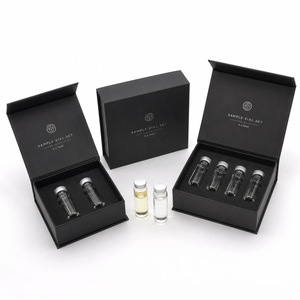 Scatola Riciclabile per Peptidi da 2ml e 3ml, Confezione Magnetica in Cartone Nero con Vari Scomparti per Fiale - Product Image 1